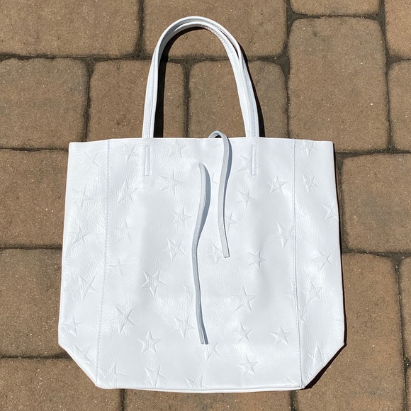 Handbags - NWT White Italian Leather Embossed Stars tote